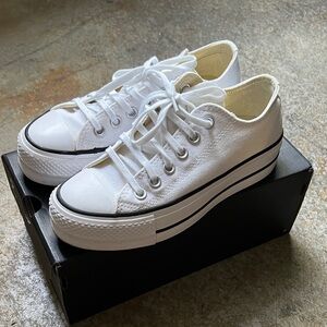 Converse Lift Ox White & Black Canvas Platform Sneakers 5.5/36W